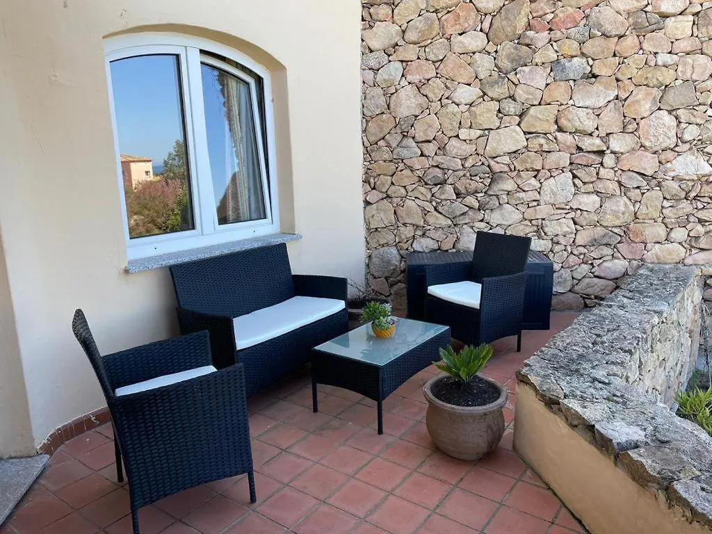 Casa Vacanze Calarossa ايزولا روسا إيطاليا