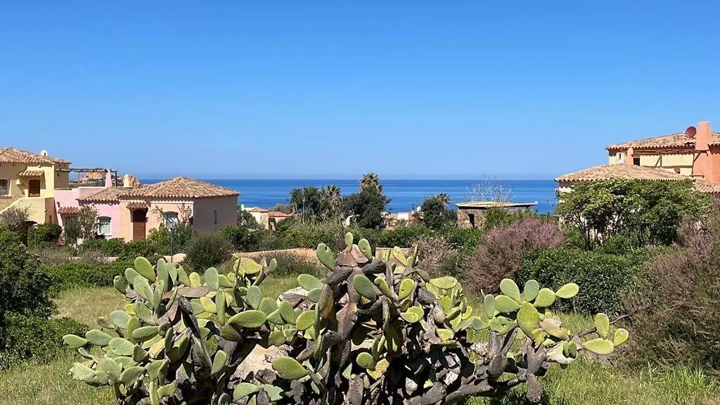Casa Vacanze Calarossa Isola Rossa