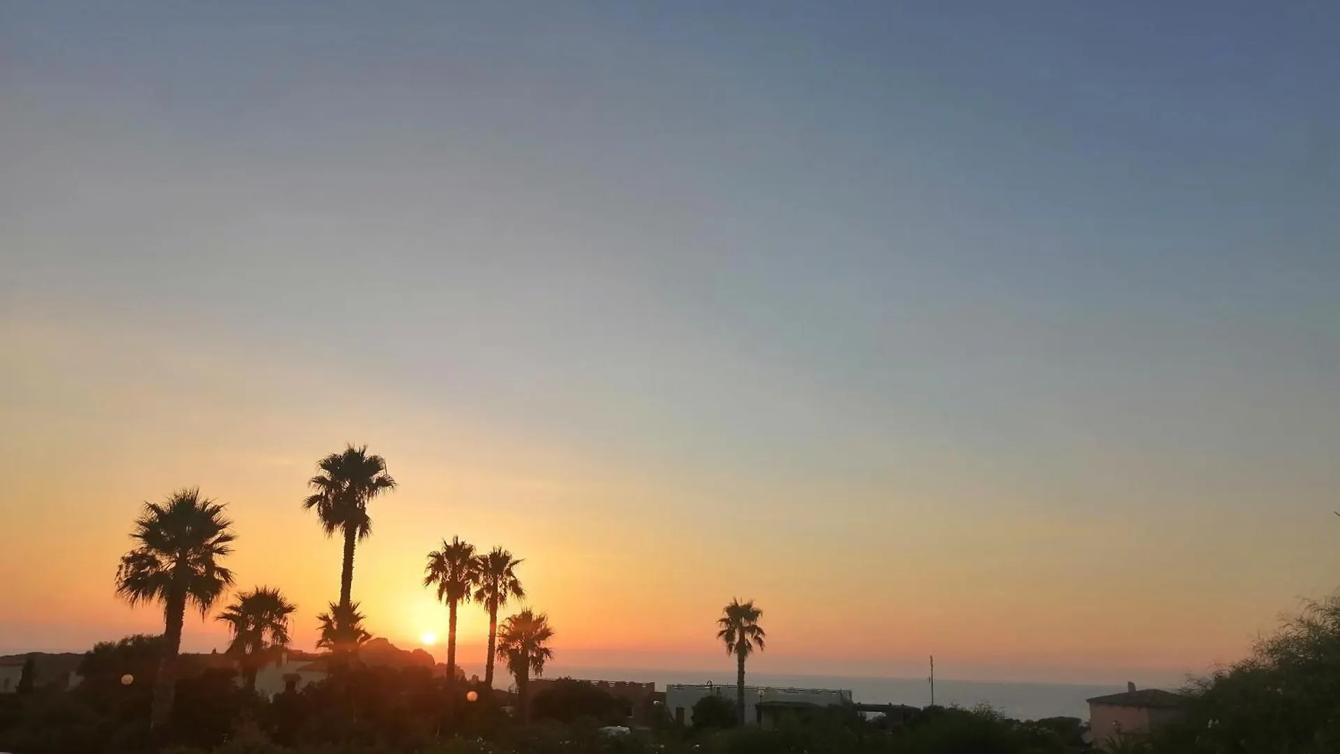 بيت للعطل Casa Vacanze Calarossa ايزولا روسا
