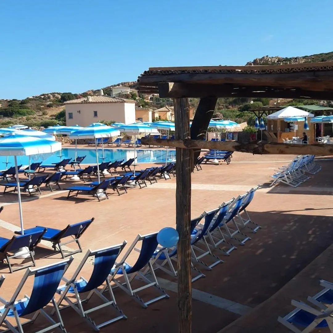 Casa Vacanze Calarossa ايزولا روسا